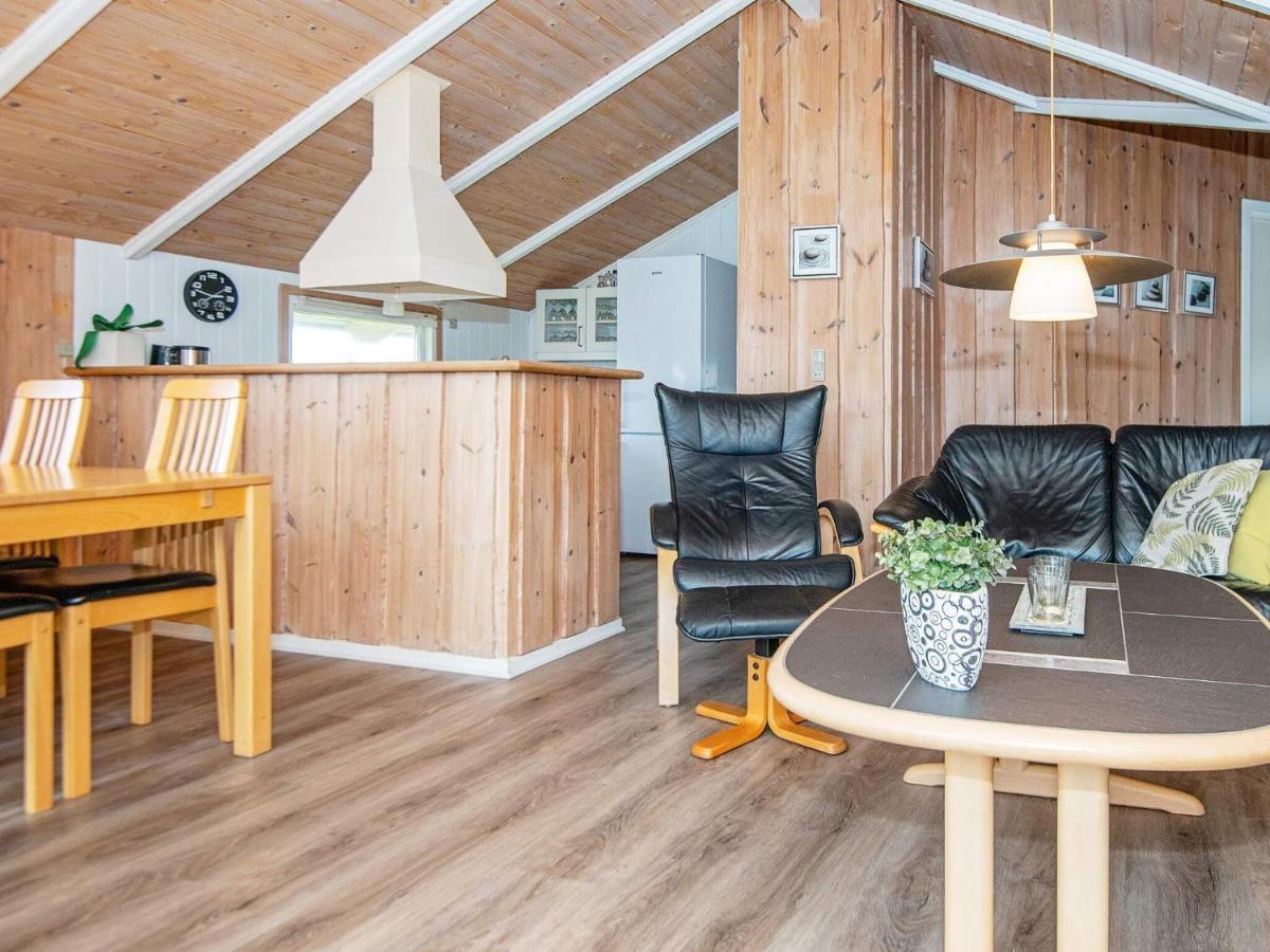 6 Person Holiday Home In R M Bolilmark Esterno foto